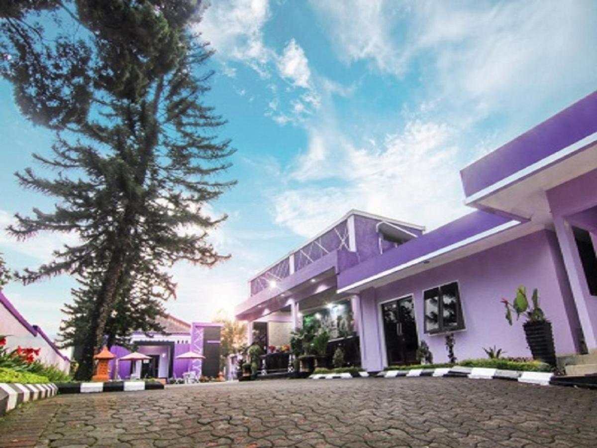 Hotel Signature Mandala Kencana Cianjur Ngoại thất bức ảnh