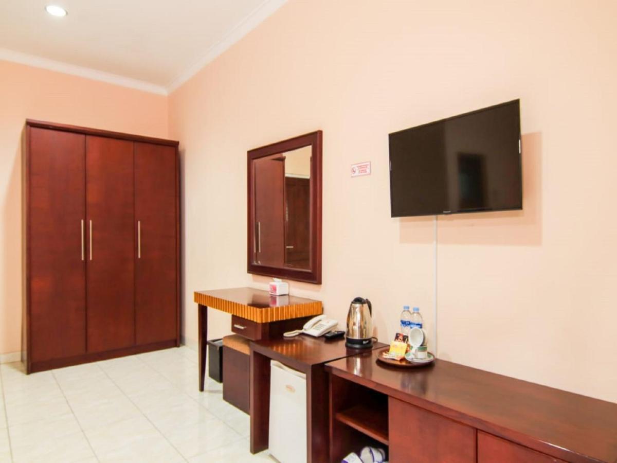 Hotel Signature Mandala Kencana Cianjur Ngoại thất bức ảnh